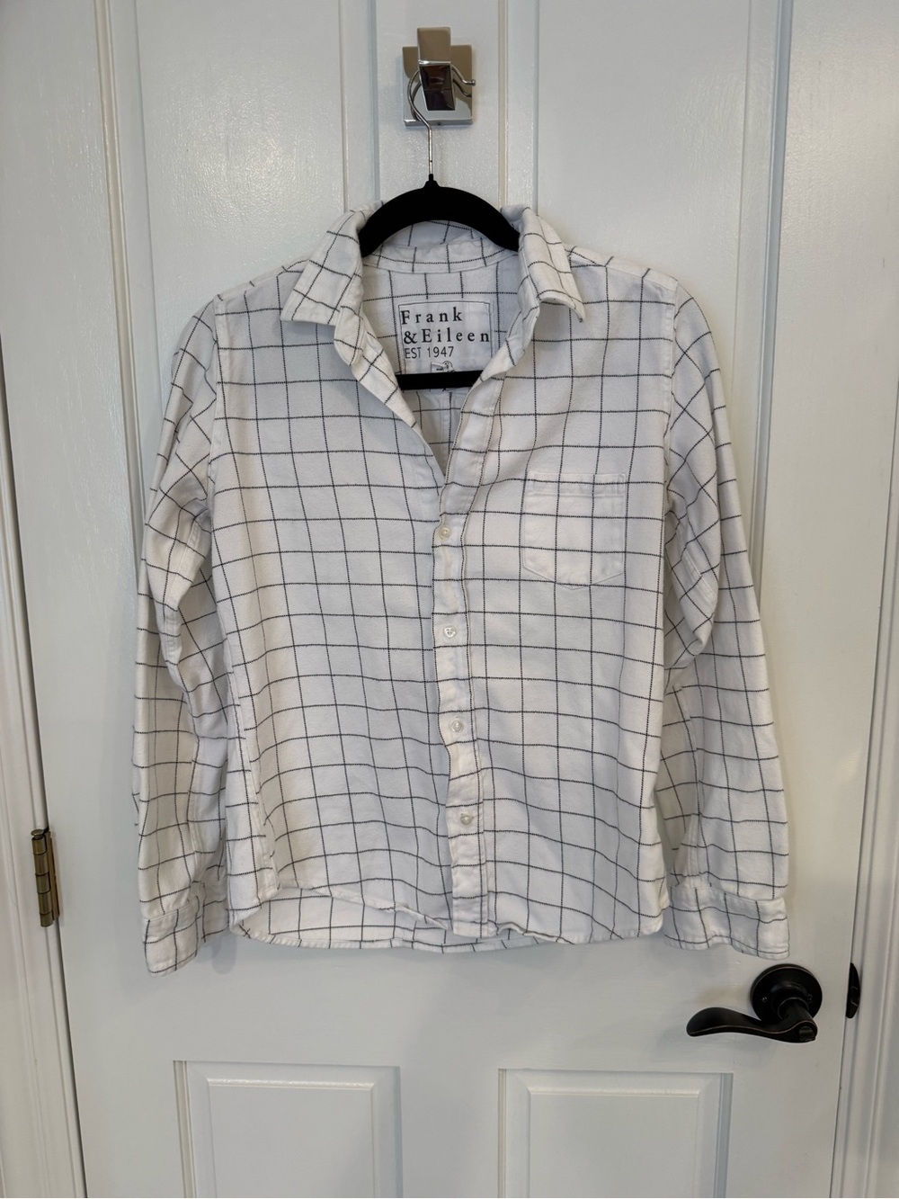 Frank & Eileen White Windowpane Button-Down Shirt